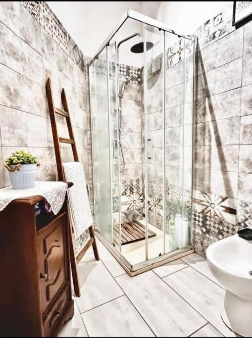 Casa Torino Noe - Graziosa Suite Vicino Al Centro Εξωτερικό φωτογραφία